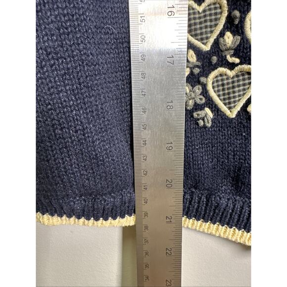 VTG Christopher Banks Sweater Vest L Hand Knitted Hearts Embroidered Granny Core - Picture 8 of 8